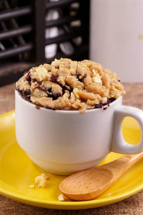 It's light texture and flavor make it able to be used for a variety of sure, you can put the batter in a 9×9 regular pan, but it will fall in the middle. BEST Keto Mug Cakes! Low Carb Microwave Chocolate ...