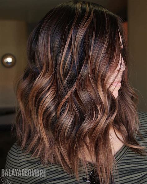 Several decent tones of balayage can be used according to the hair texture and one's preference. 10 Trendy Brown Balayage Hairstyles for Medium-Length Hair ...