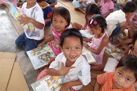 Deped Launches Program To Revive Interest In Reading Filipino Journal