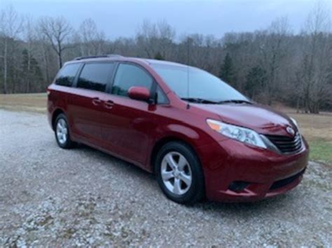 2011 Toyota Sienna For Sale By Owner In Cerulean Ky 42215