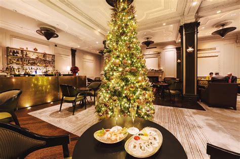 Here, 3 top perfect restaurants for a christmas eve dinner in new york cit, us state.there's tavern on the green, hearth, gatoand more.get more. 13 Best Christmas Hotels in NYC | Where to spend the holidays in New York