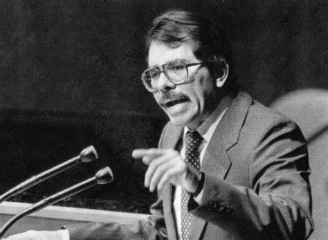 Earlier this week, mcconnell was photographed in the halls of the senate with significant bruising and bandages on his hands and discoloration on his face. Mitch McConnell: John Kerry visited Nicaragua in 1980s to ...