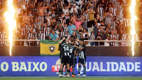 Botafogo Vence Atlético Mg E Segue 100 Na Liderança Do Brasileirão Espn