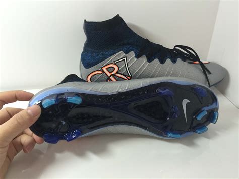 Maybe you would like to learn more about one of these? Panduan Memilih Kasut Bola Dengan Studs Yang Betul