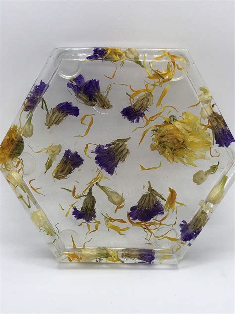 Marigolds are one of the most beautiful flowers in the plant kingdom. Clear Resin Floral Trinket Tray sets and Ring bowls Floral ...