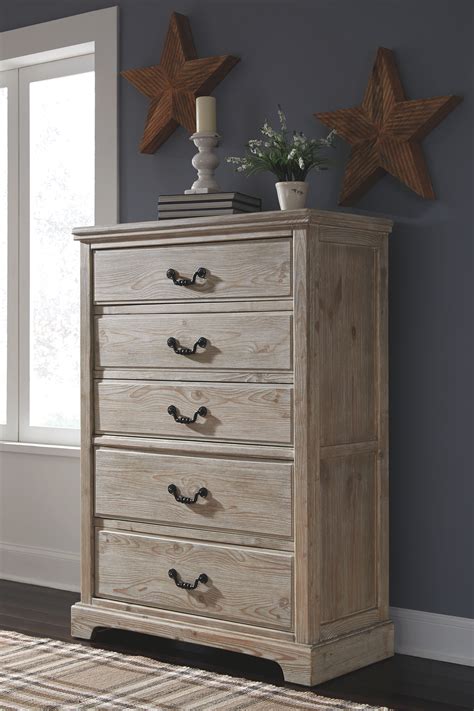Bedroom Furniture Stores City Furniture Furniture Deals Bedroom Decor Farmhouse Style