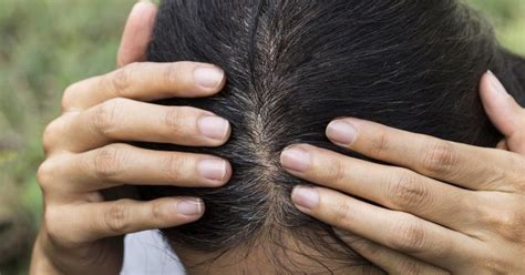 Strangely, it tends to grow faster in summer and at night while you sleep, and good nutrition can play a part in how much and how fast hair grows. Normal Hair Growth Rate | LIVESTRONG.COM