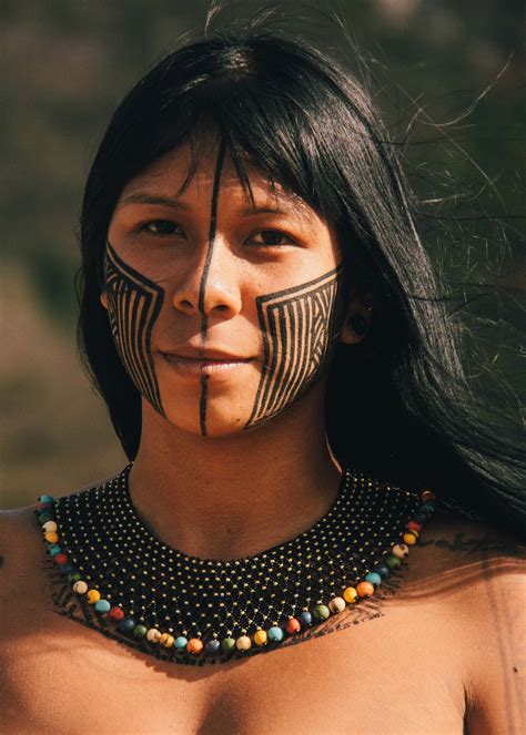 Native American Beauty Native American Indians We Are The World People Around The World