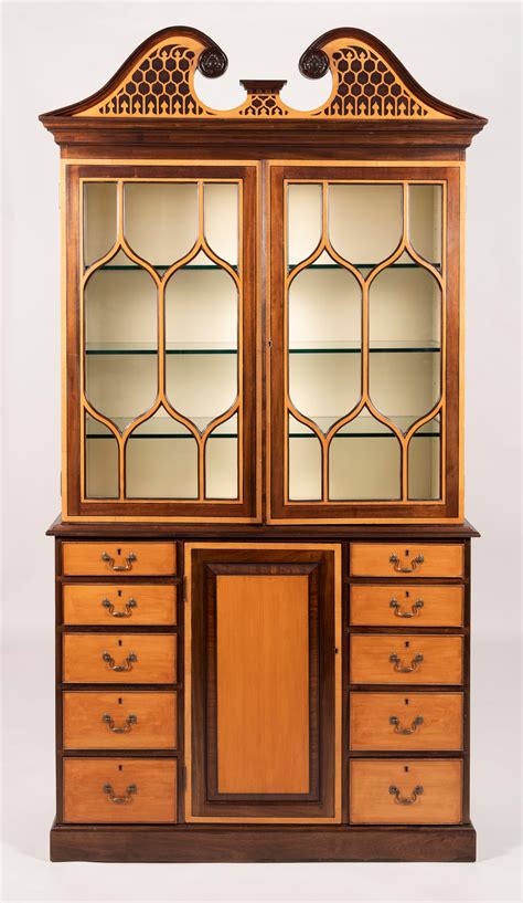 Professionals and hobbyists alike will find cabinetparts.com a great source for all their wood veneer needs. Lot - THE FEDERALIST CO. TWO-PART CABINET In maple veneer, mahogany veneer and other hardwood ...