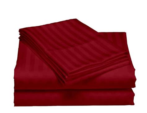 Red Cotton Stylish Queen Size Bed Sheet Size 100 X 108 Inch At Rs 580