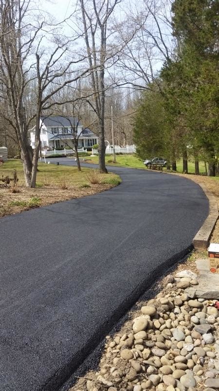 How Do You Tar And Chip Your Own Driveway Tar And Chip Driveways