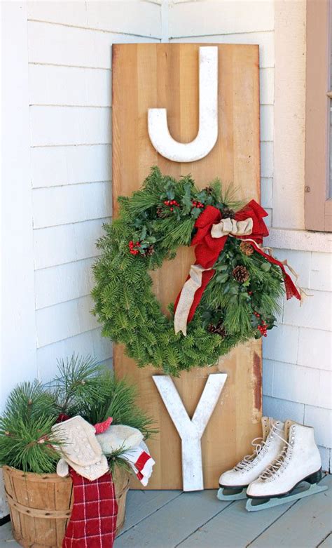 25 Amazing Diy Outdoor Christmas Decorations On A Budget