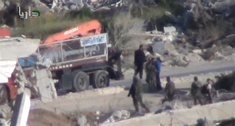 Brown Moses Blog Video Shows Assads Forces Loading Firing Munition