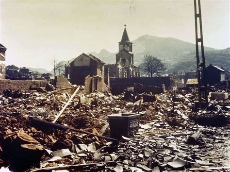 Maybe you would like to learn more about one of these? 8月9日、長崎から奪われたもの。原爆投下後の街をカラー写真で ...