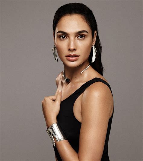 Pin By Lmh On Gal Gadot Gal Gadot Gal Gardot Gal