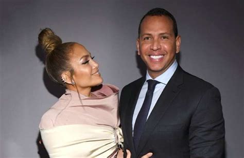 Jennifer Lopez Engagement Rings Comparison A Side By Side Carat