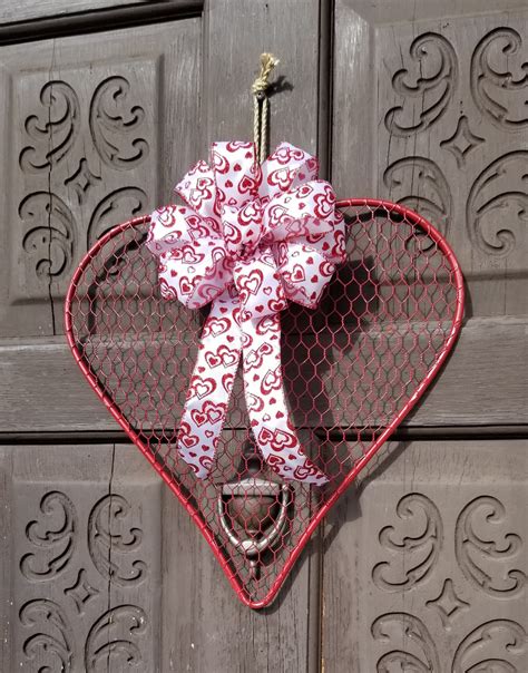 Front Door Chicken Wire Heart Wreathrustic Valentine Heart Etsy