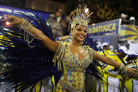 World Cup And Olympics Dominate Rio De Janeiro Carnivals Second Night Ibtimes Uk