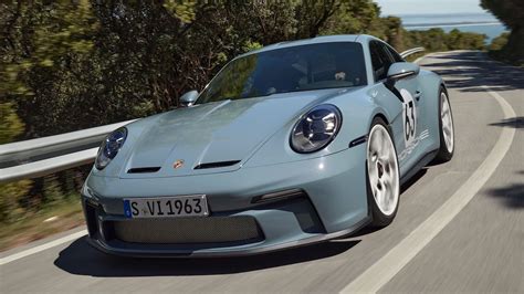 Porsche 911 St Neuvorstellung Des Puristischen Jubiläumsmodells Blick