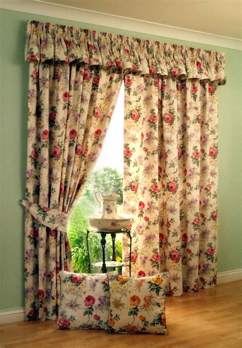 15 Best Collection Of Ready Made Curtains For Bay Windows Curtain Ideas
