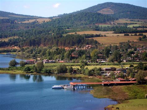 Lago De Zirahuén Ubí