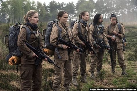 Review Annihilation Is Simply Mesmerizing With Or Without Spoilers