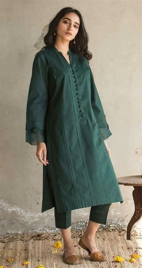 Pakistani Casual Wear Plain Dresses Design Ideas 2021