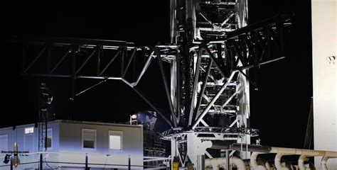 Spacex Starship Launch Tower Spreads Its Rocket Catching Arms