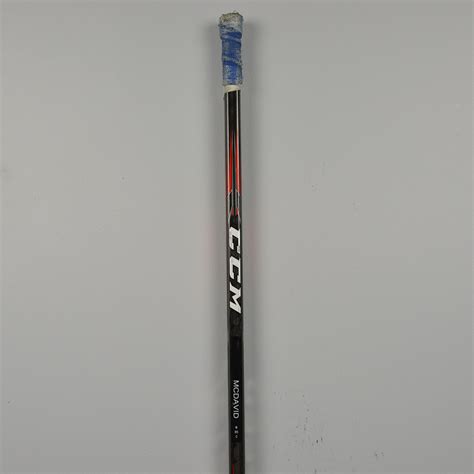 Footage of connor mcdavid and tessa bonhomme is courtest of tsn.ca. Lot Detail - Connor McDavid - Edm. Oilers - CCM JetSpeed ...