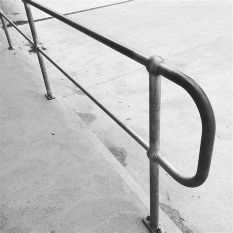 Get the stairway look you want today! Hand Railing Supplier in Newcastle & Central Coast | Ezimetal