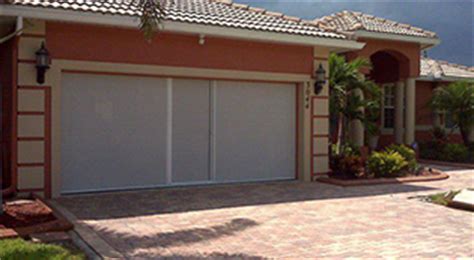 Lifestyle screens are spring loaded which makes them very easy to open and close. Lifestyle Screens | Garage Door Screens | Albert's Custom Door