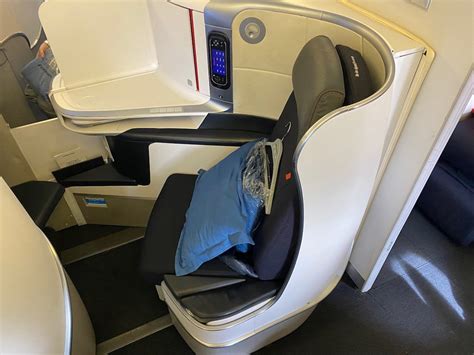 Review Air France Business Class Boeing 777 200 One Mile At A Time