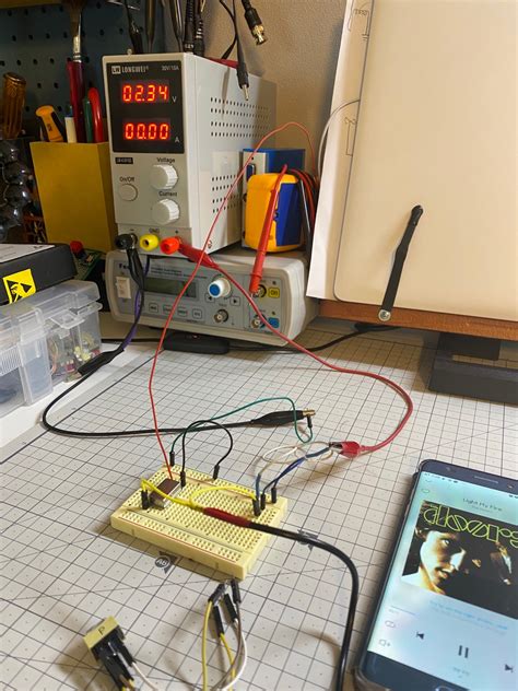 Make Your Own Low Power Am Radio Transmitter Science Project