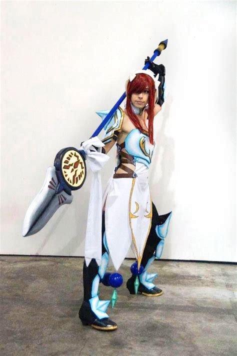 Erza Scarlet Lightning Empress Armor Cosplay By Yuukoscarlet On