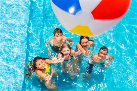 Top Activities You Can Do By The Pool This Summer Summer Fun Tips