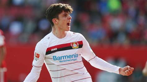 Ele normalmente não aparece muitas vezes no marcador, já que este foi seu quarto gol da temporada, em 16 começos. Kai Havertz: Zehn Jahre unterm Bayer-Kreuz | Bayer04.de