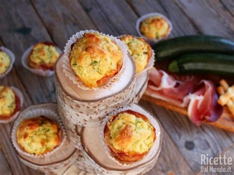 Maybe you would like to learn more about one of these? Muffin salati con zucchine e speck | Ricetta | Muffin ...