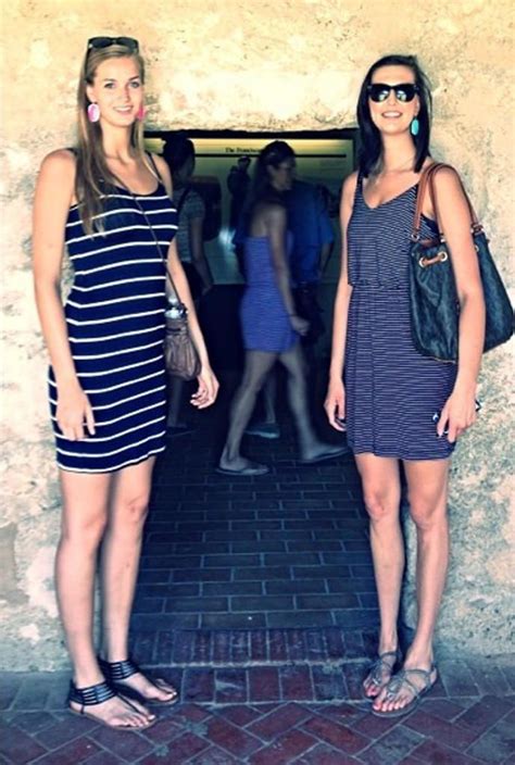 tall people probs at the alamo 6ft5 6ft4 by zaratustraelsabio tall women tall girl tall people