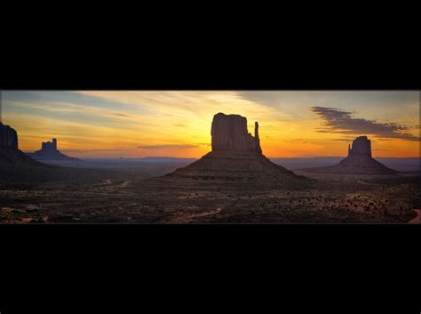 A New Day Monument Valley Sunrise Happy New Year Everyon Flickr