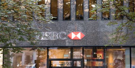 Manage your finance in a more secure and seamless way. HSBC Deutschland macht weniger Gewinn mit Firmenkunden ...