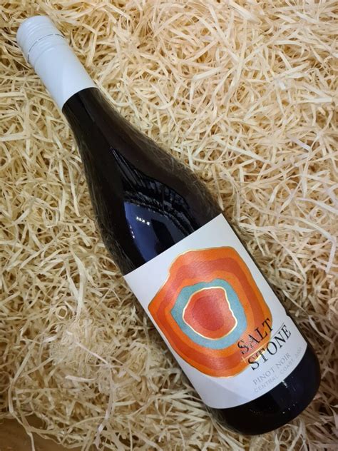 Salt And Stone Pinot Noir 2020 Grape And Grind
