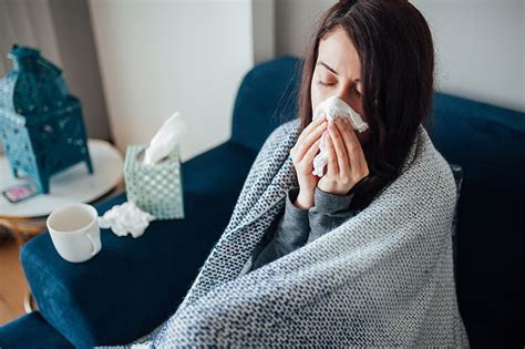 The Common Cold Signs Symptoms And Stages K Health