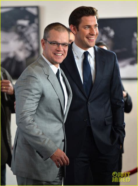 Photo Matt Damon John Krasinski Promised Land Premiere 09 Photo