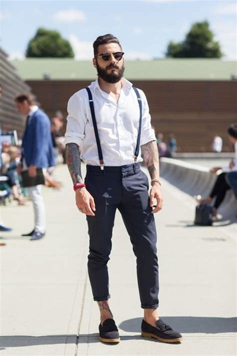 SMART SUSPENDERS TO GIFT YOUR BOYFRIEND ... In general, thin lapels are more modern.