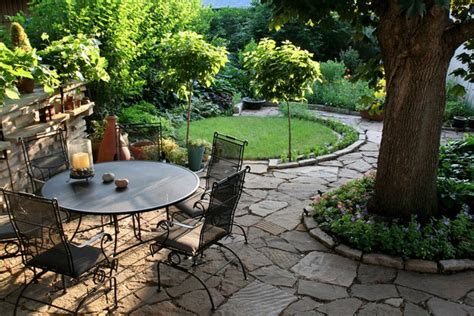 Eine mediterrane terrasse bringt ihnen das lebensgefühl südfrankreichs direkt in den eigenen auch kleine schritte führen zum erfolg! Terrasse mediterran anlegen