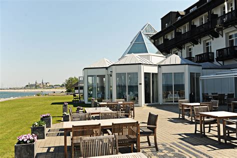 87,408 likes · 466 talking about this · 54,681 were here. Strand- & Badehotel Marienlyst, Helsingör | Arrangören Ewa.L