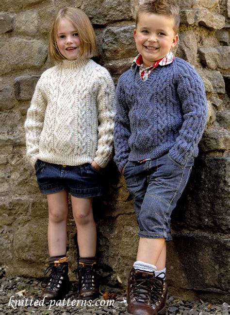 Looking for free knit patterns? Boy's v-neck cable jumper