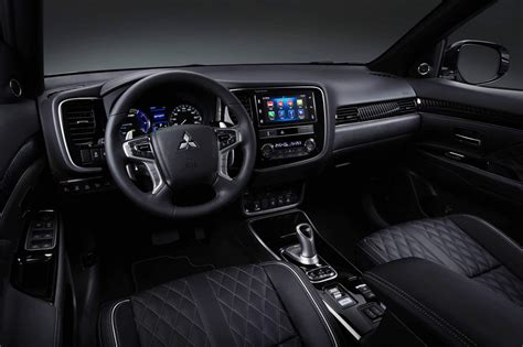 2019 Mitsubishi Outlander Phev Gets Updated Powertrain Subtle Styling