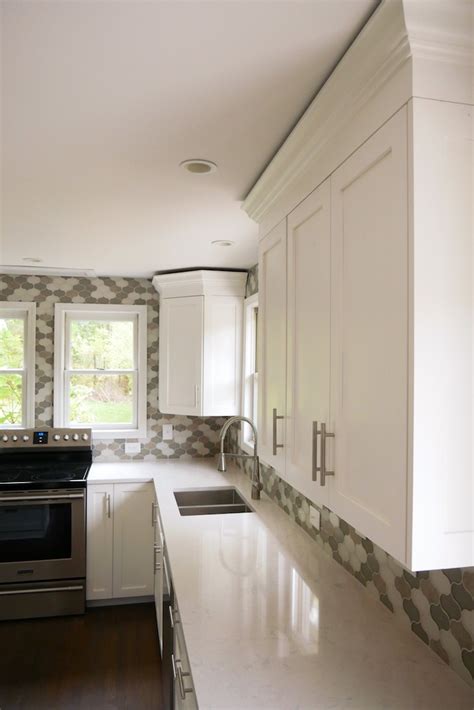 Kitchen Cabinets Crown Molding