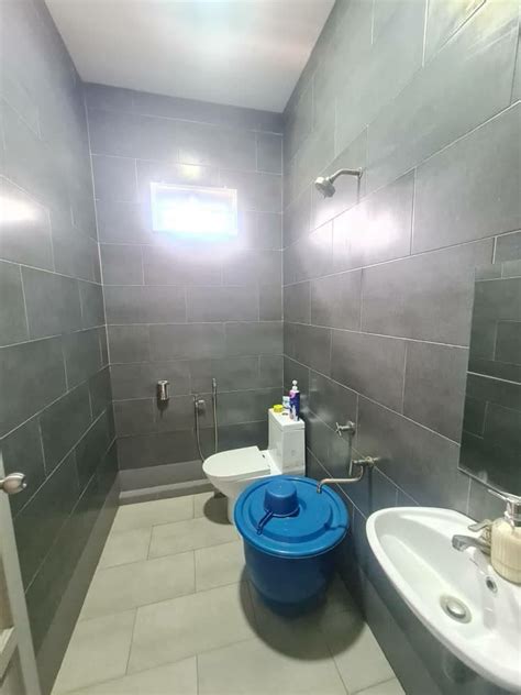Maybe you would like to learn more about one of these? RUMAH UNTUK DIJUAL BANGLO 1.5 TINGKAT KAMPUNG SERI DAMAI ...